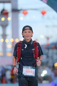 BIB: 5244
                            <button type="button" onclick="openModal(21767277)" class="btn btn-primary btn-sm float-right btn-popup" data-toggle="modal" data-target=".modal-high-quality">
                        <i class="fas fa-shopping-cart"></i> Add to Cart
                    </button>
                                            <button type="button" onclick="isThisMe(21767277, true)" class="btn btn-success btn-sm float-right btn-popup btn-isme hidden" data-toggle="tooltip" data-placement="bottom" title="นี่คือรูปของคุณใช่ไหม คลิกที่นี่เพื่อเอาเข้าอัลบั้ม">
                        <i class="fas fa-plus"></i> Add to album
                    </button>
                    <button type="button" onclick="isThisMe(21767277, false)" class="btn btn-warning btn-sm float-right btn-popup btn-isnotme hidden">
                        <i class="fas fa-ban"></i> Remove from album
                    </button>